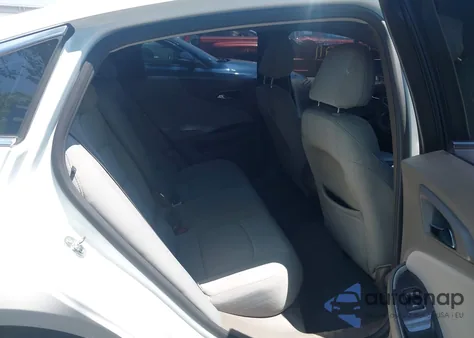 2021 Chevrolet Malibu Fwd 1Fl from USA, damaged, VIN 1G1ZC5ST3MF042922